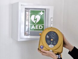 The defibrillator is ready to help also at the Faculty of Civil Engineering of STU